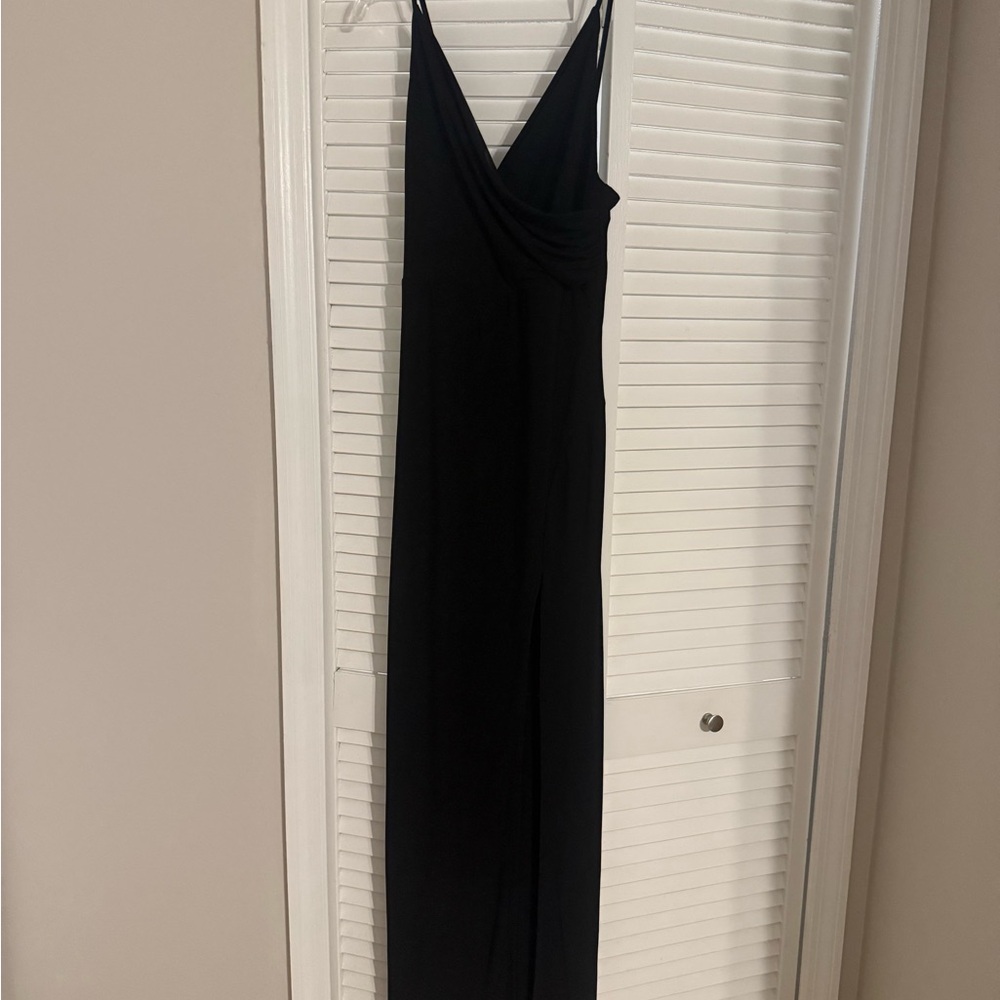 HYFVE Elegant Black Strapless Dress